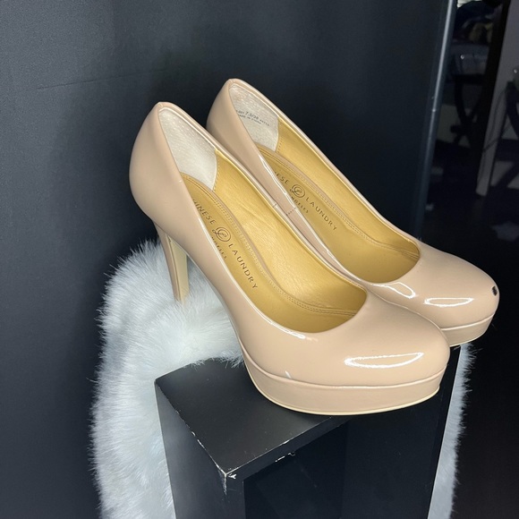 Nude Platform Heel - Picture 6 of 6
